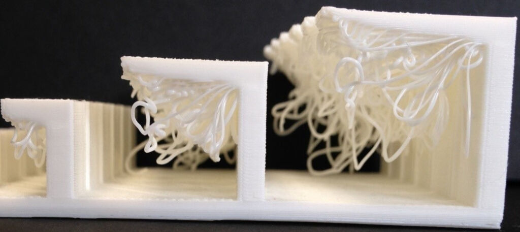 Falha Impressão 3D FDM. Fonte: https://tge.readthedocs.io/en/latest/content/mechanical/design_3D_printing.html
